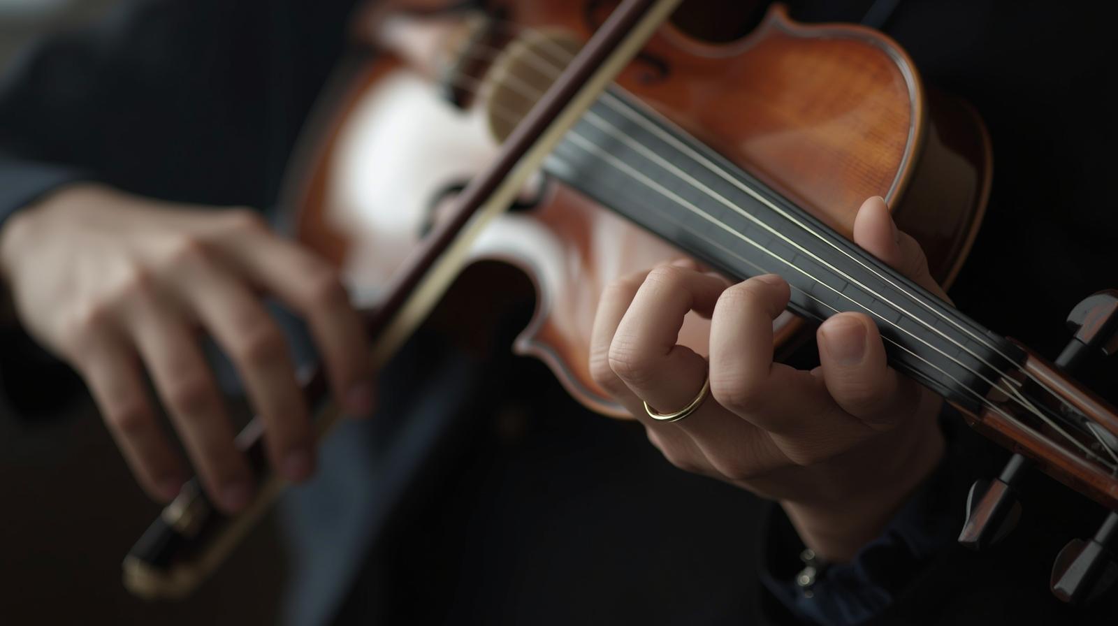 Keman Performansı